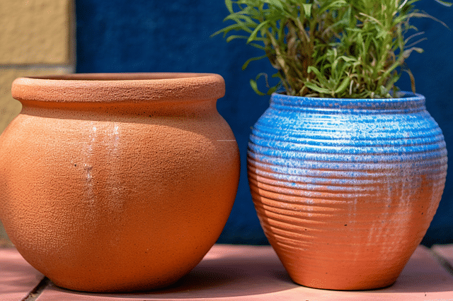 What is the Difference Between Clay & Terra-cotta?
