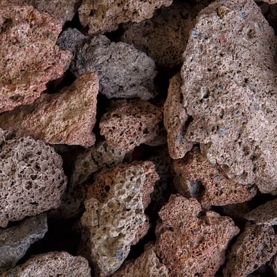 Executive Deal Natural Horticultural Pumice Soil Amendment for Plants, Gardening, Home Decor & More, 3-Gallon