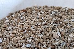 What is Vermiculite and how can you use it with houseplants?